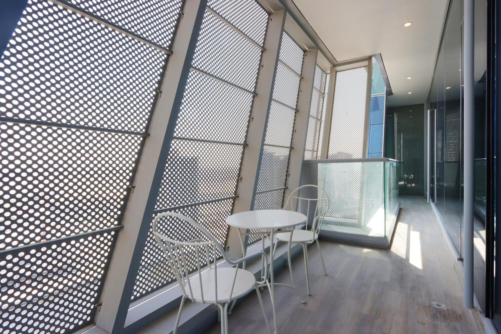 Livbnb - Lavish 1 Bedroom In J One Tower Dubai